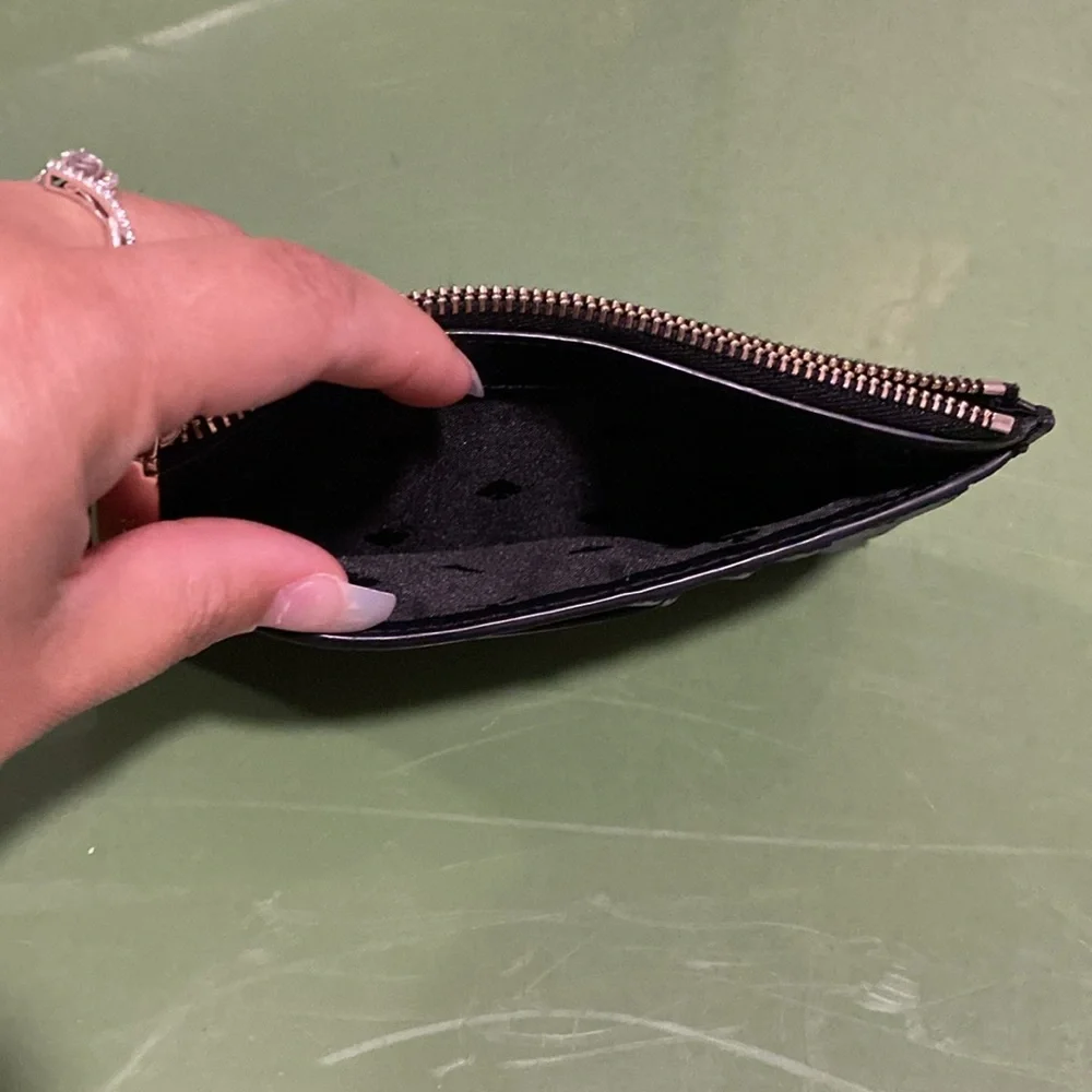 kate spade black leather zip card wallet with gold logo